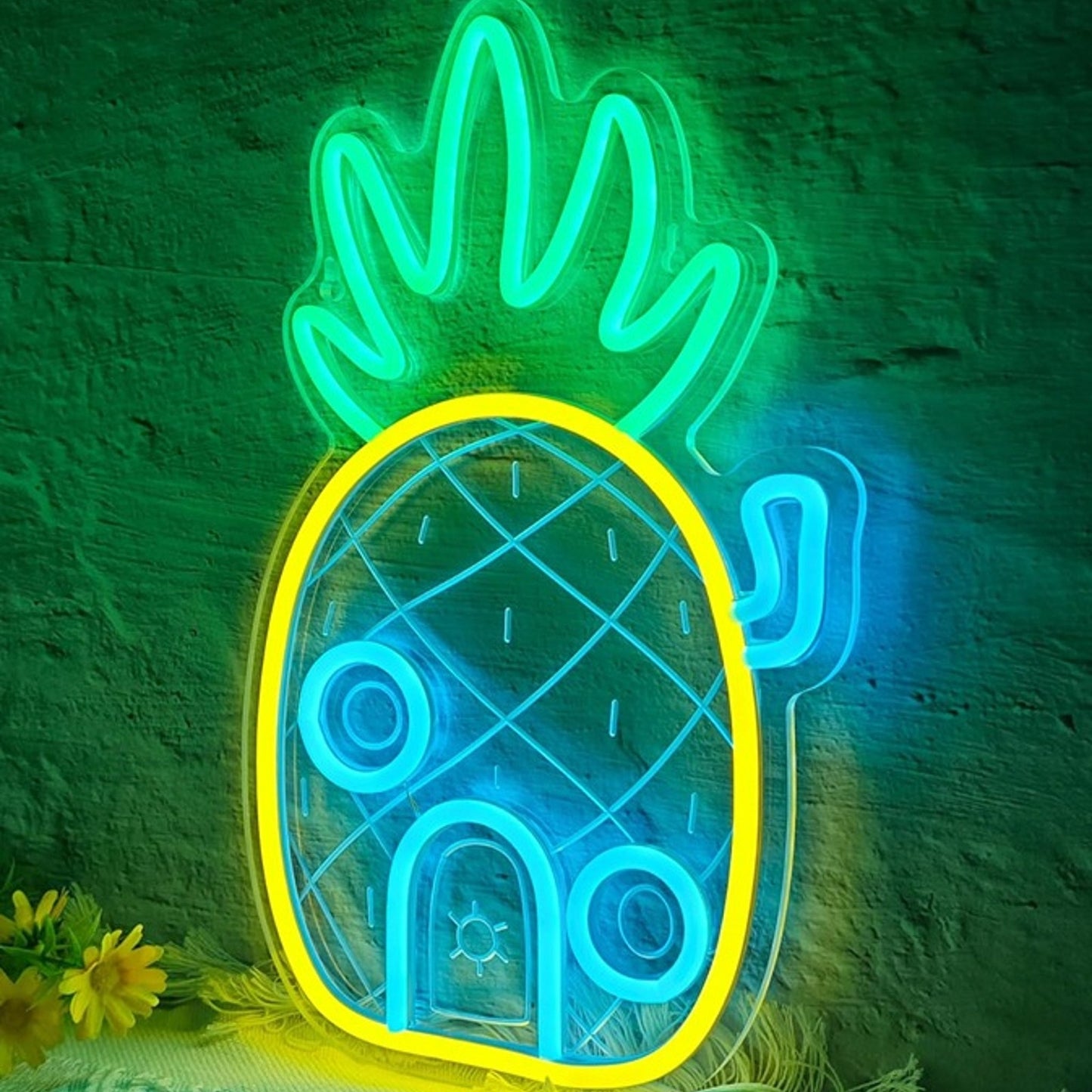 Fun Bright Spongebob Squarepants Pineapple House LED Light Bikini Bottom Cartoon