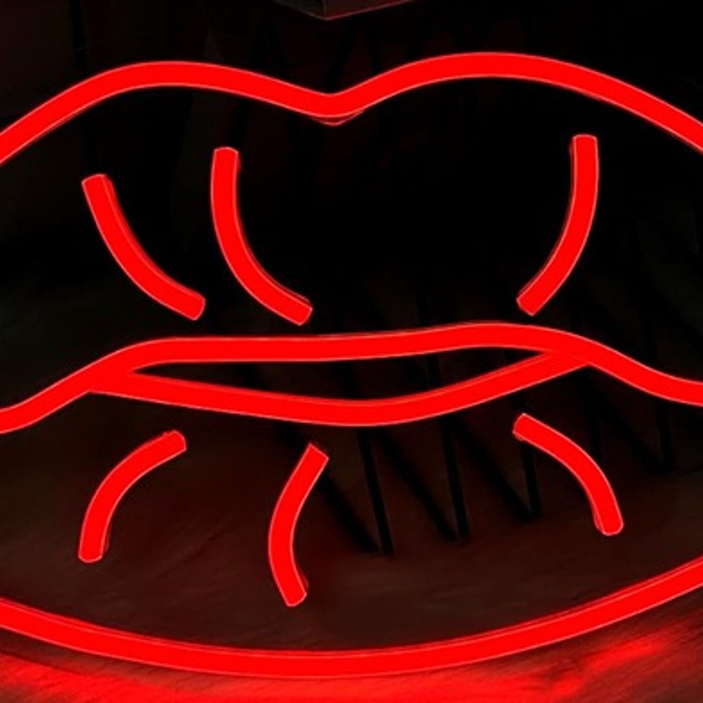 Lovely Bright Thick Red Lips LED Night Light Room Wall Decoration
