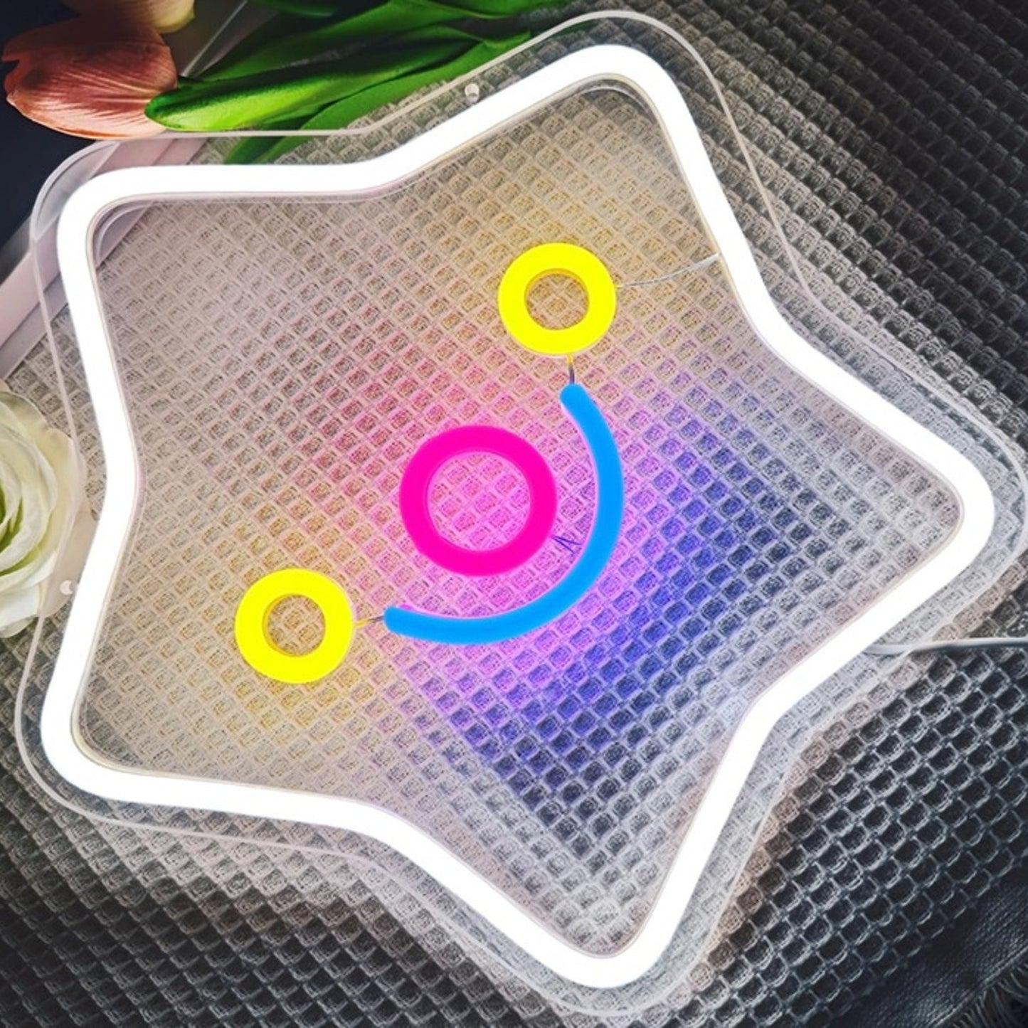 Lovely Bright White Happy Star with Pink Nose LED Night Light Room Wall Decor