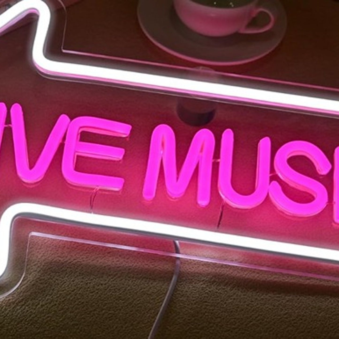 Lovely Bright Pink “Live Music” Arrow LED Night Light Room Wall Concert Decor