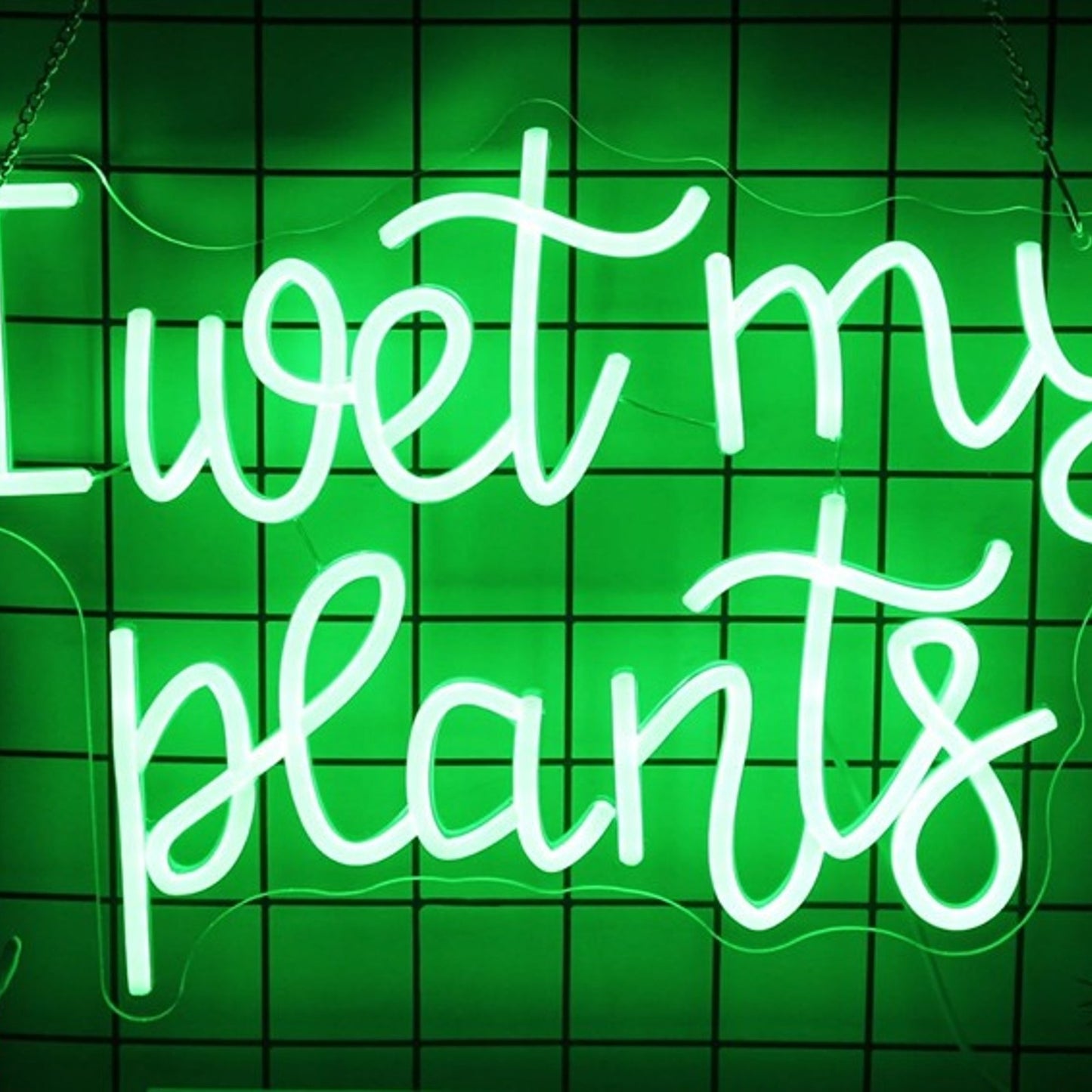 Fun Bright Green “I Wet My Plants” LED Night Light Room Wall Decoration