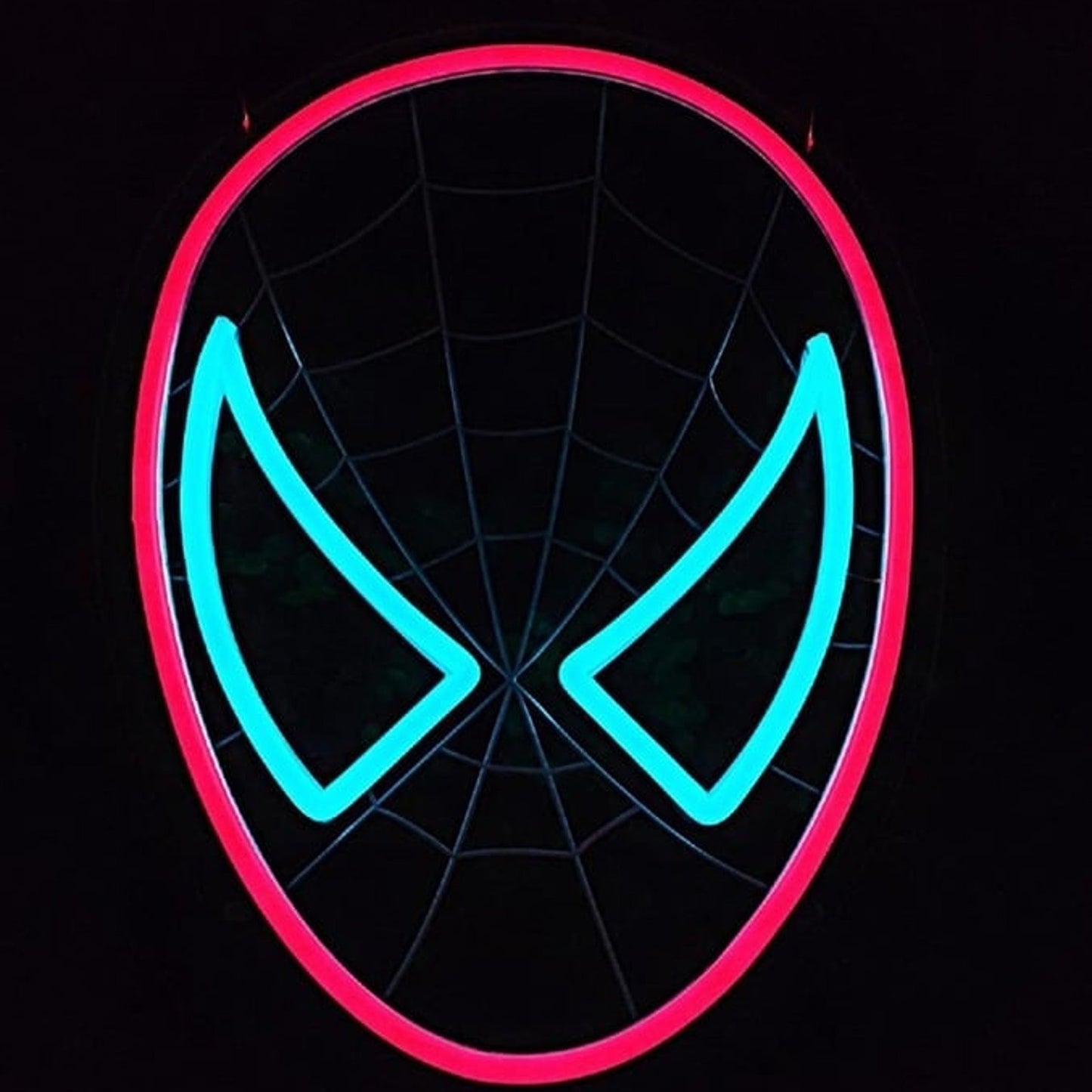 Fun Bright Red / Blue Spiderman Head LED Night Light Super Hero Decor