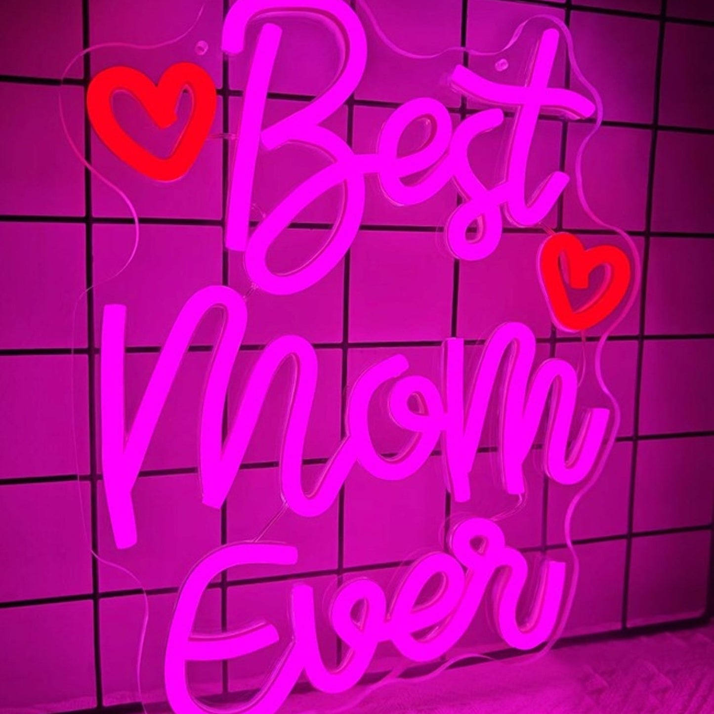 Lovely Bright Pink “Best Mom Ever” LED Night Light Room Wall Decoration