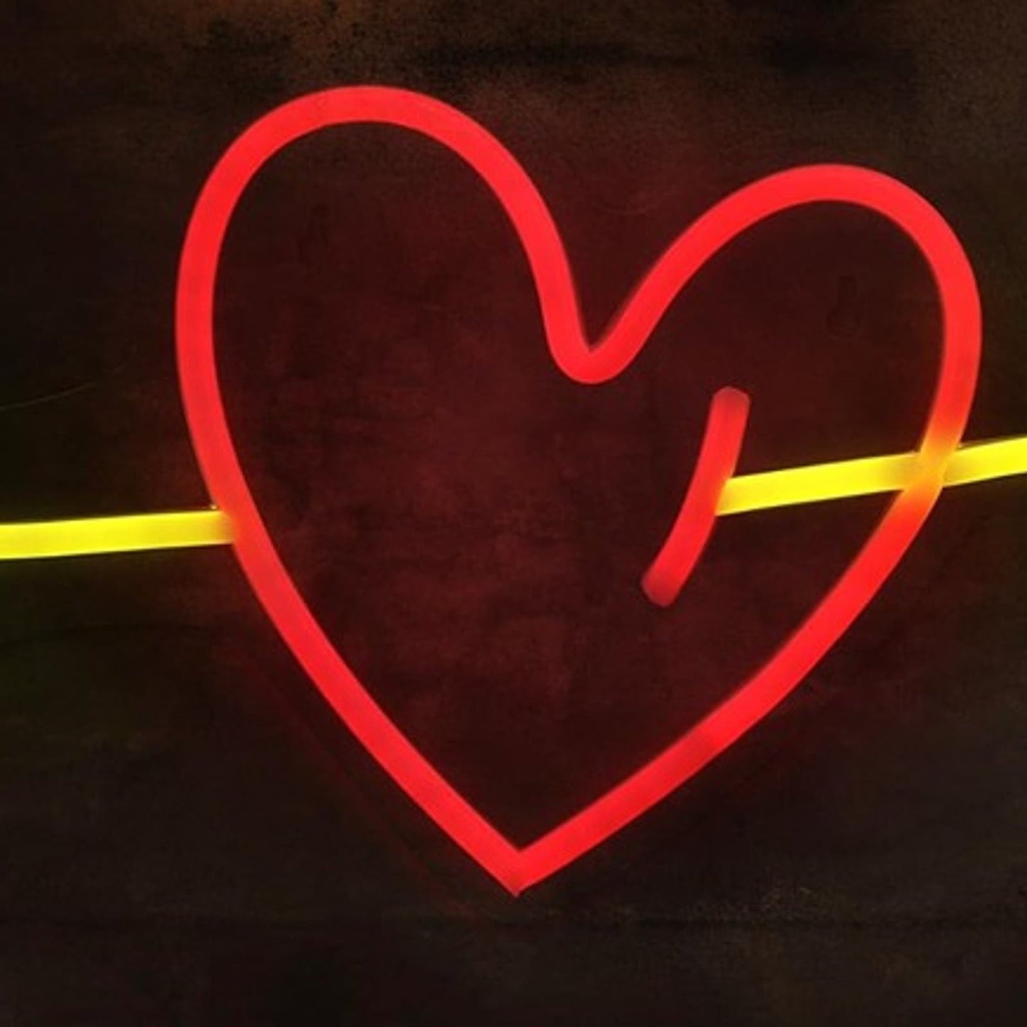 Lovely Bright Red Love Heart Golden Arrow LED Night Light Room Wall Decor