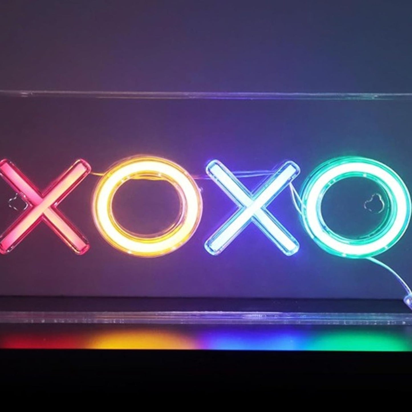 Lovely Colorful XOXO Hugs & Kisses LED Night Light Box Room Wall Decoration