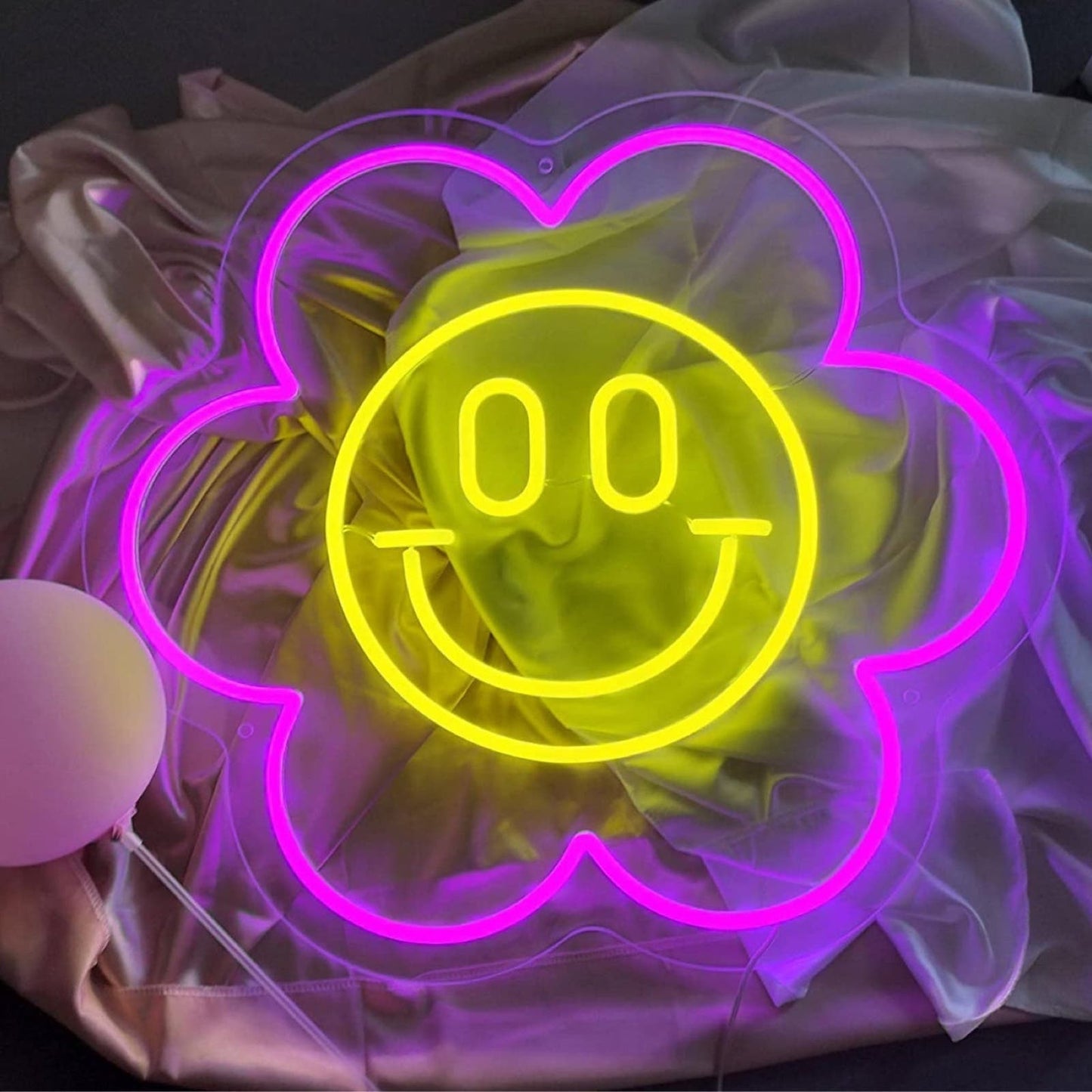 Lovely Bright Pink/Yellow Smiley Face Flower LED Night Light Room Wall Decoratio
