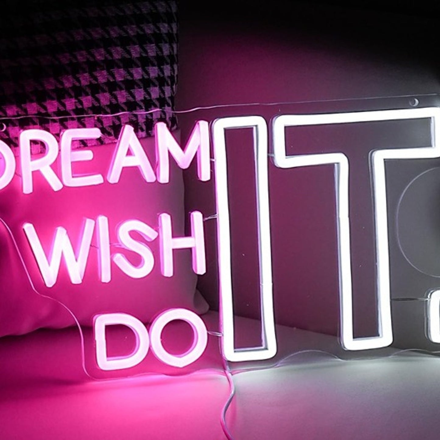 Vivid Bright Pink “Dream It, Wish It, Do It” LED Night Light Motivation Decor