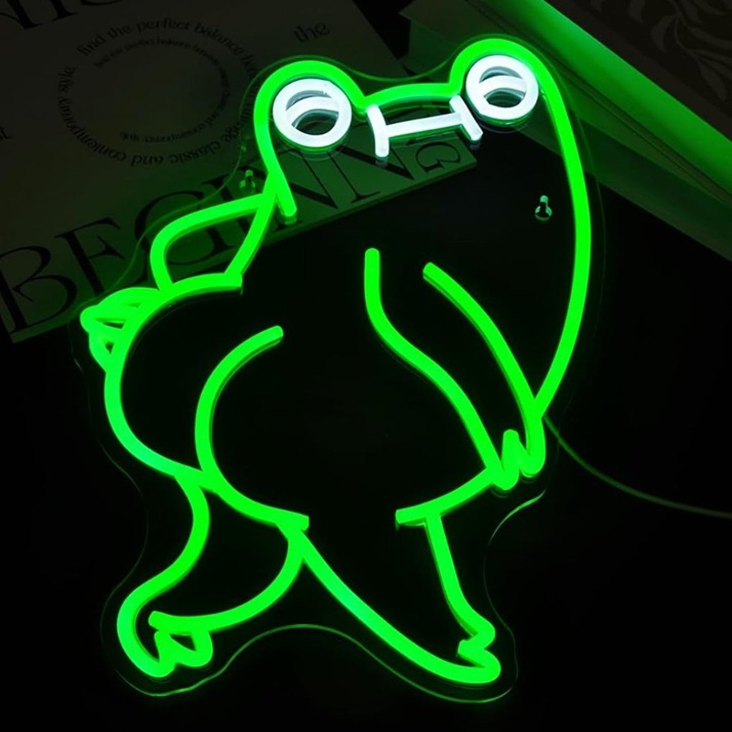 Fun Bright Green Big Booty Frog Toad LED Night Light Room Wall Decoration