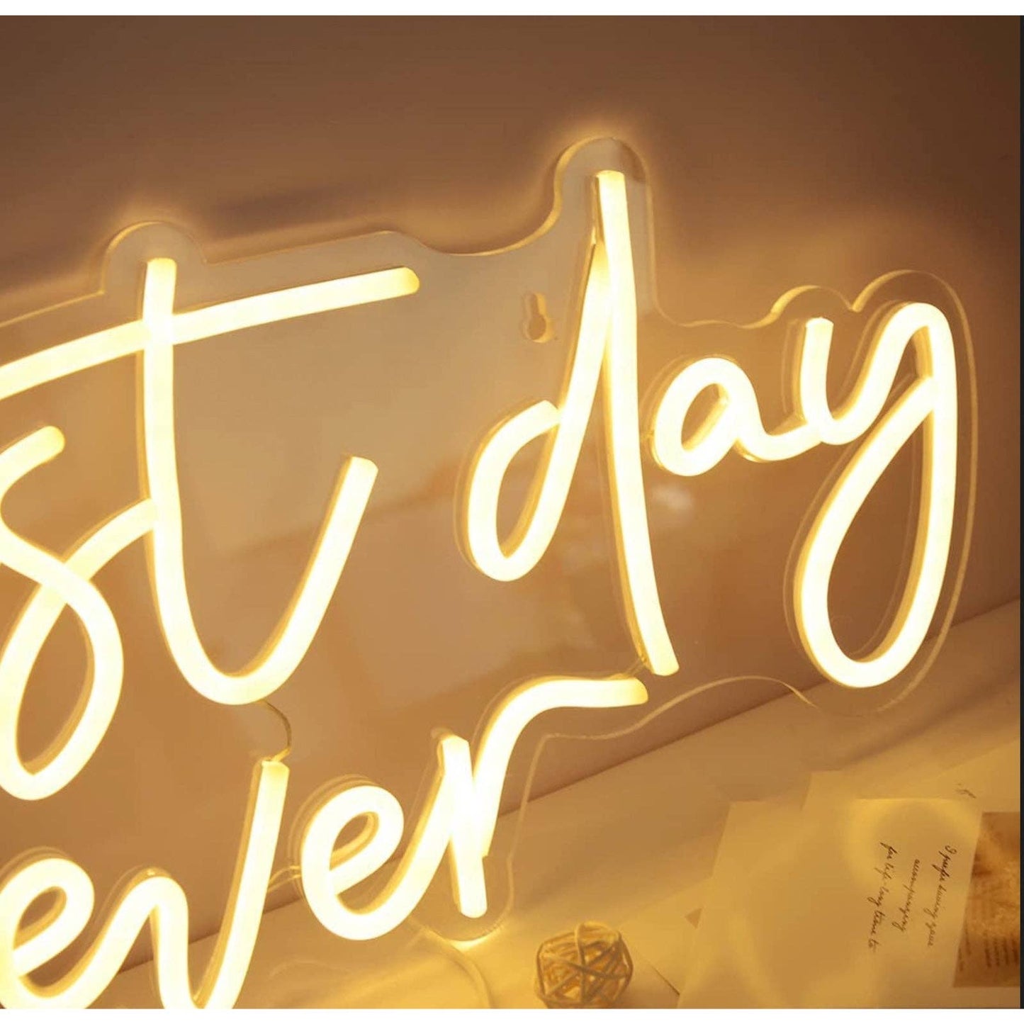 Lovely Warm Bright “Best Day Ever” LED Night Light Positive Happy Room Decor