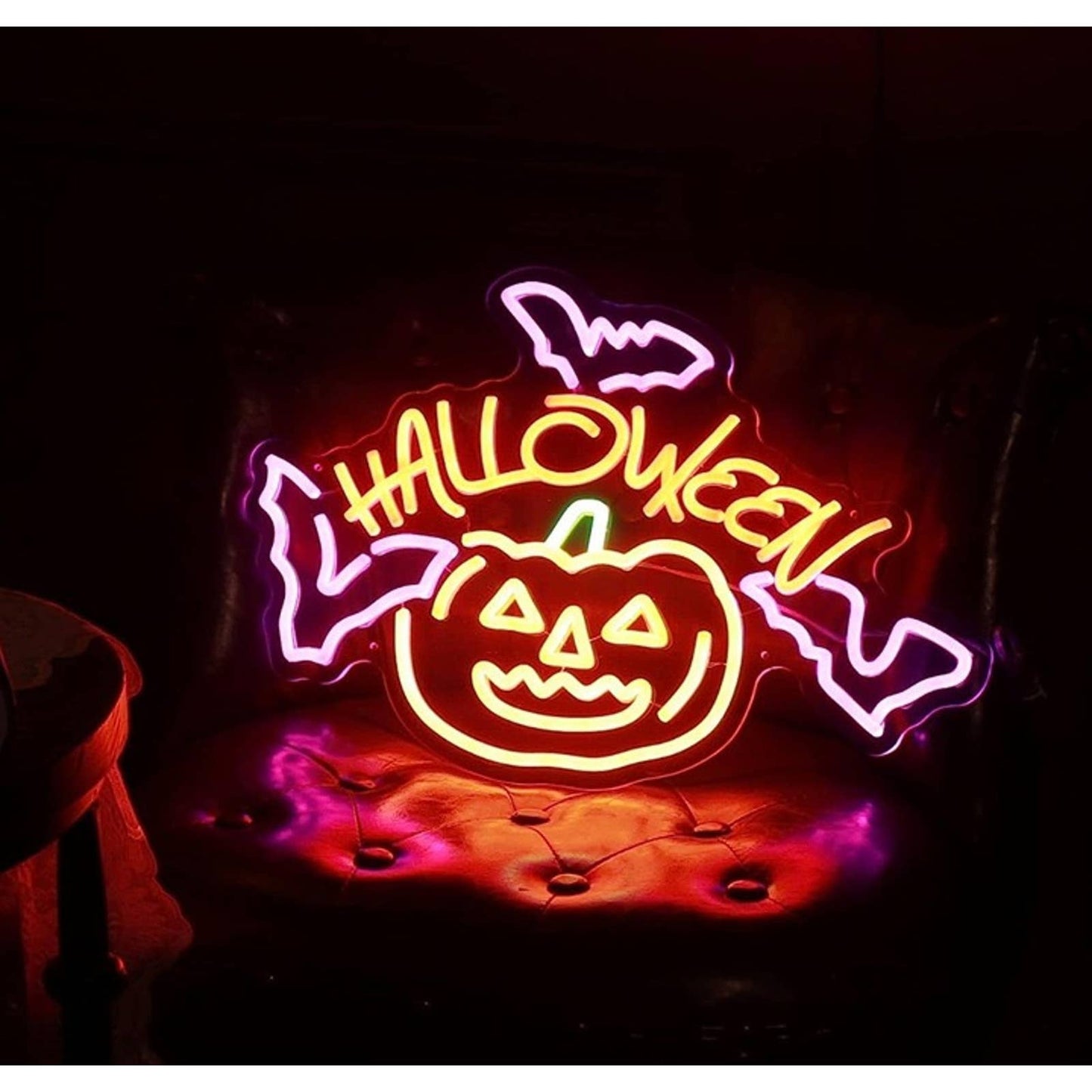 Spooky Fun Vivid Bright Halloween Pumpkin & Bat LED Night Light Decoration