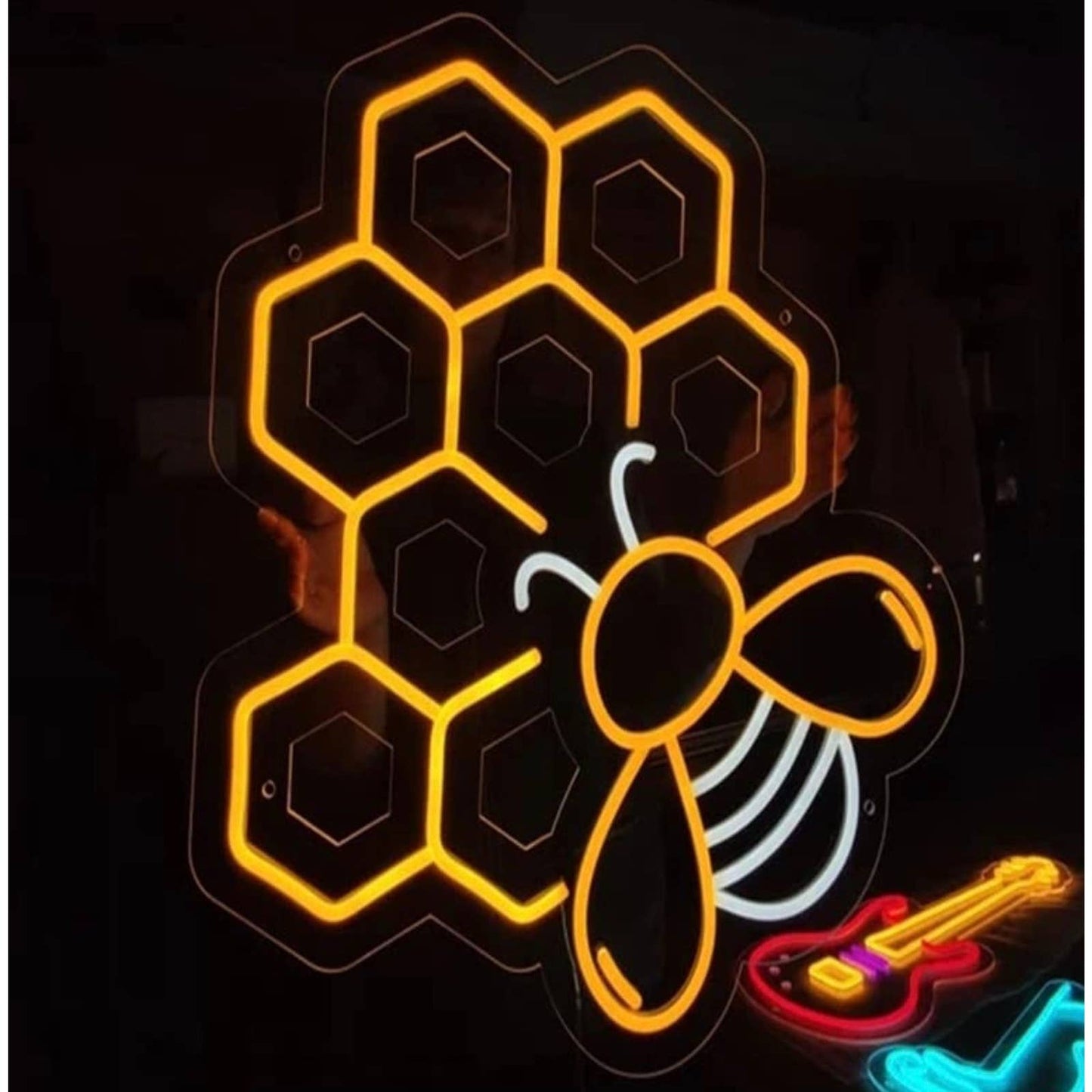 Lovely Bright Yellow Bumble Bee Honeycomb LED Night Light Room Wall Decoration