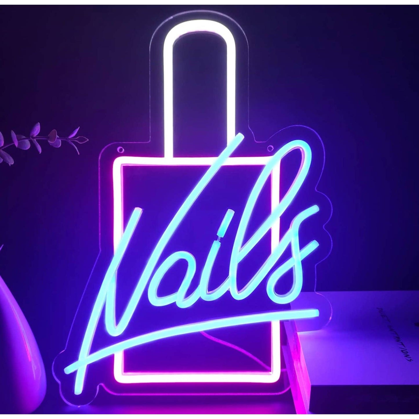 Lovely Bright Pink Nails Salon Spa LED Night Light Sign Room Wall Decoration