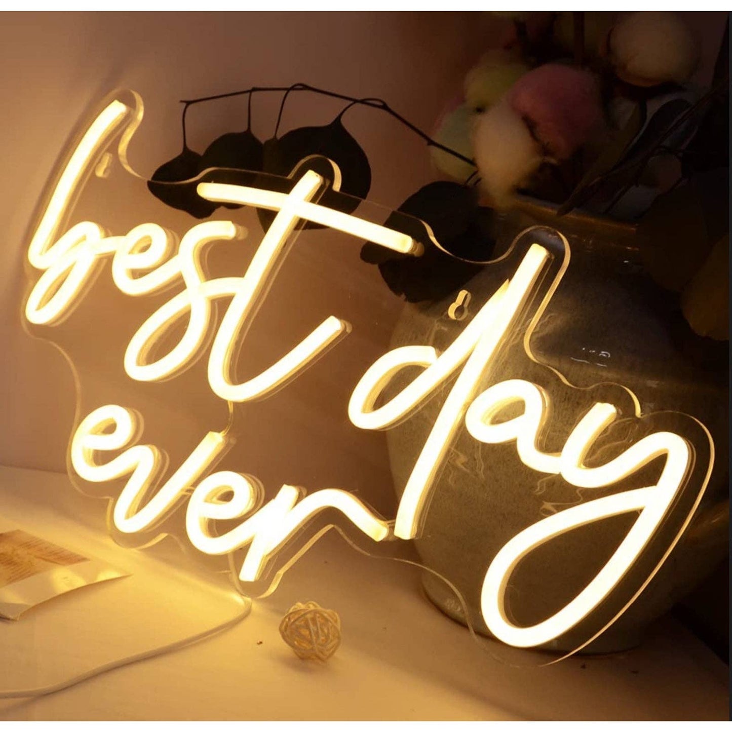 Lovely Warm Bright “Best Day Ever” LED Night Light Positive Happy Room Decor