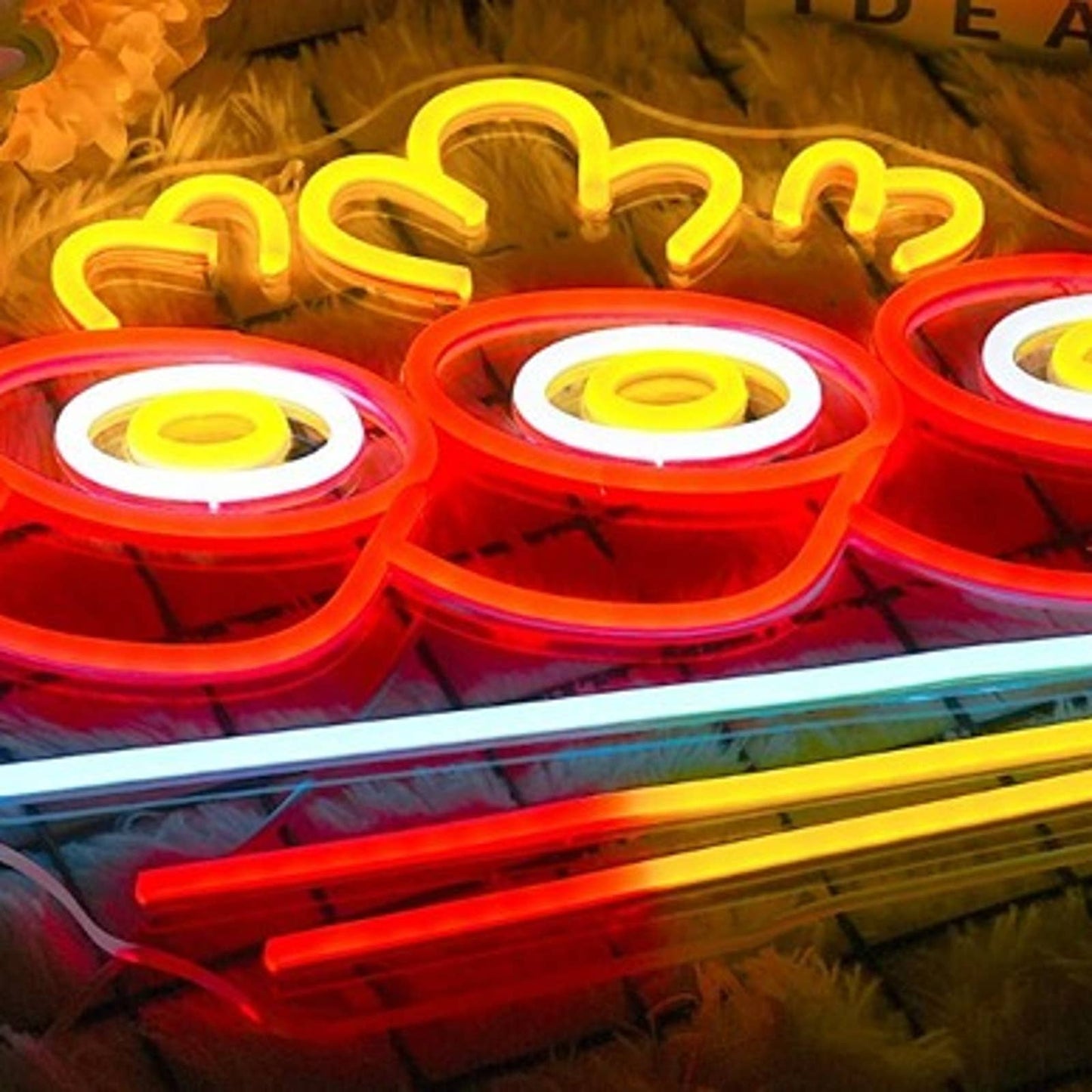 Tasty Bright Red / Yellow Sushi & Chopsticks LED Night Light Chinese Food Wall