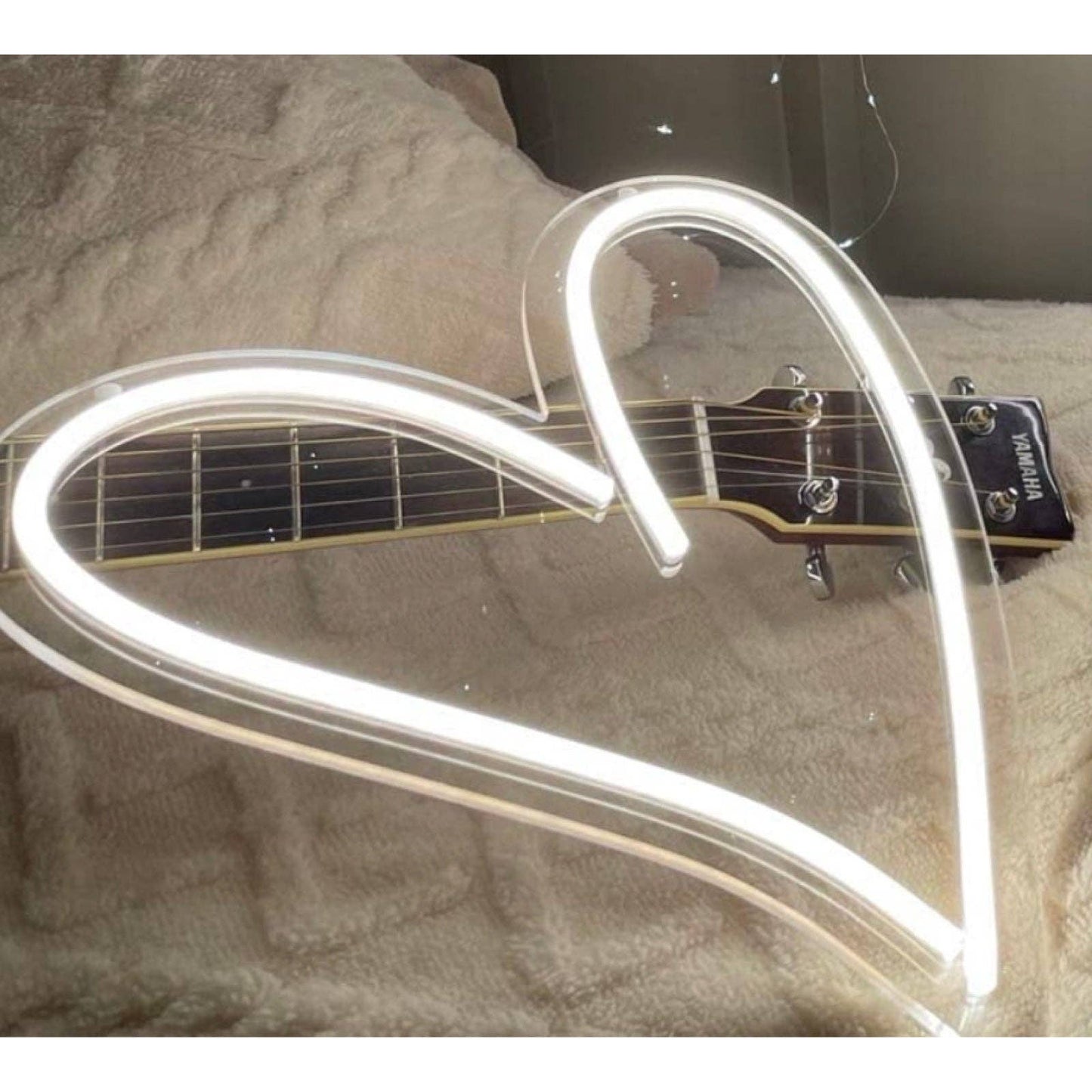 Quality Cool White Heart LED night Light Room Wall Decoration