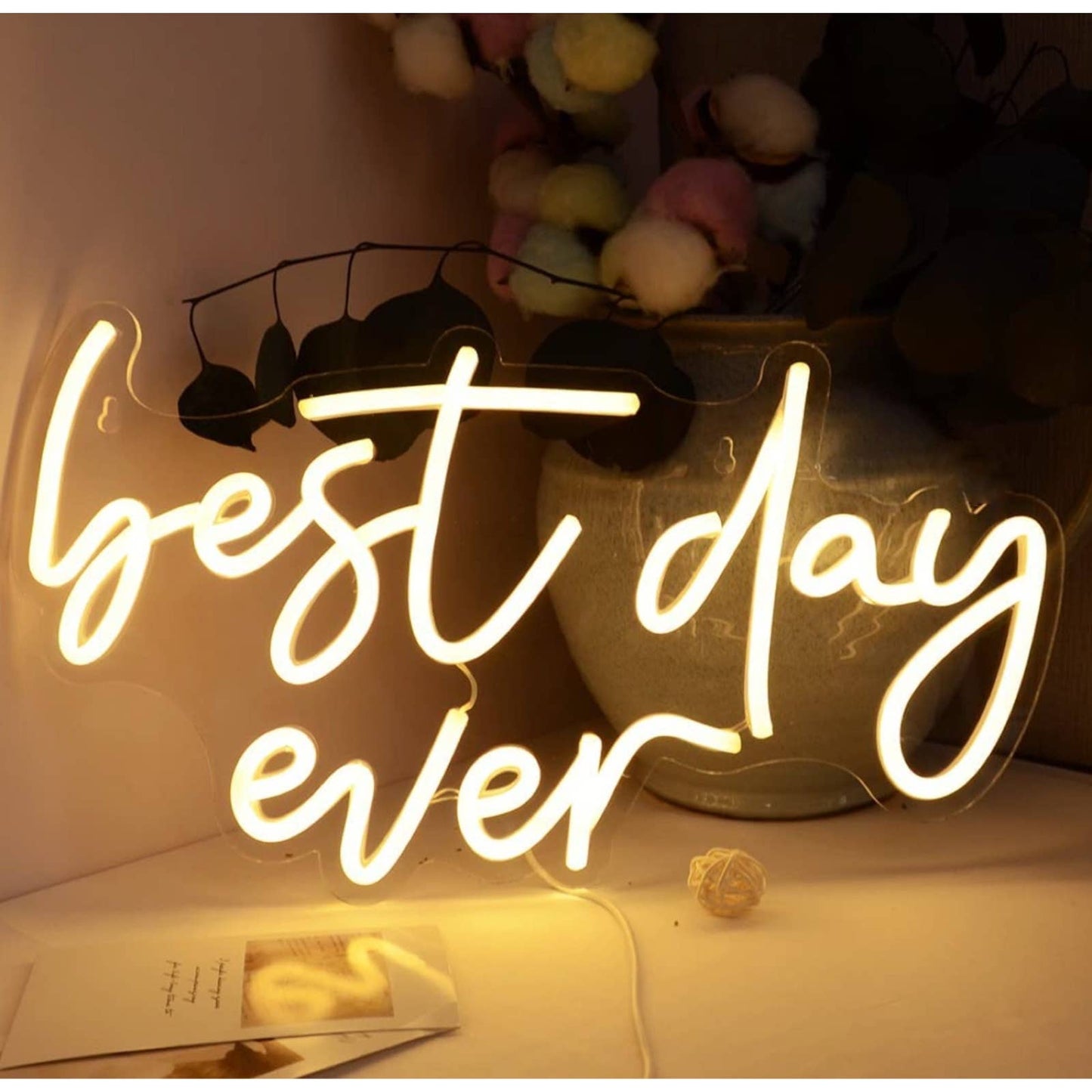 Lovely Warm Bright “Best Day Ever” LED Night Light Positive Happy Room Decor