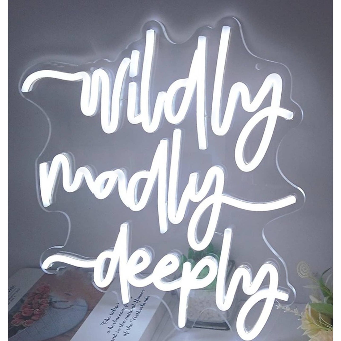 Fun Vivi Bright White Wildly, Madly, Deeply Led Night Light Room Wall Decor