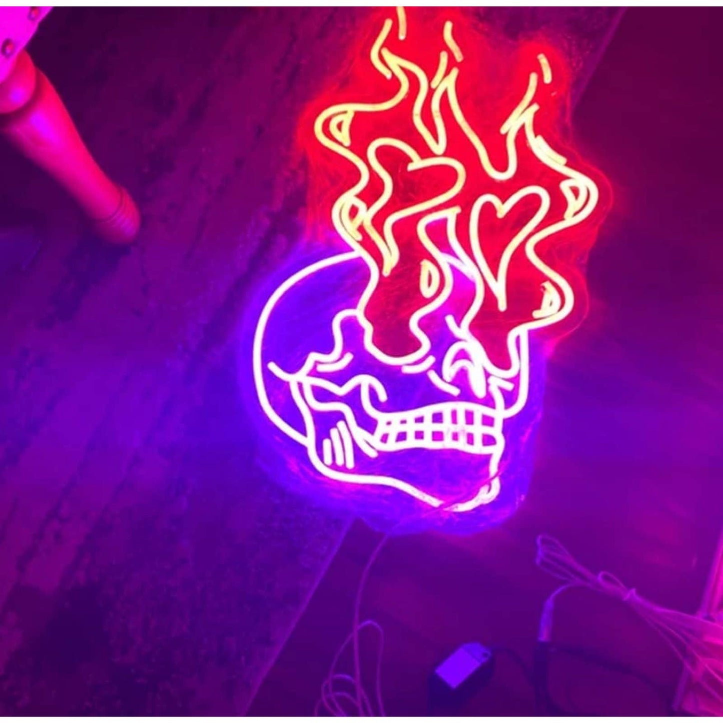 Lovely Bright Pink Skull Raging Heart Fire Eyes LED Night Light Room Wall Art De