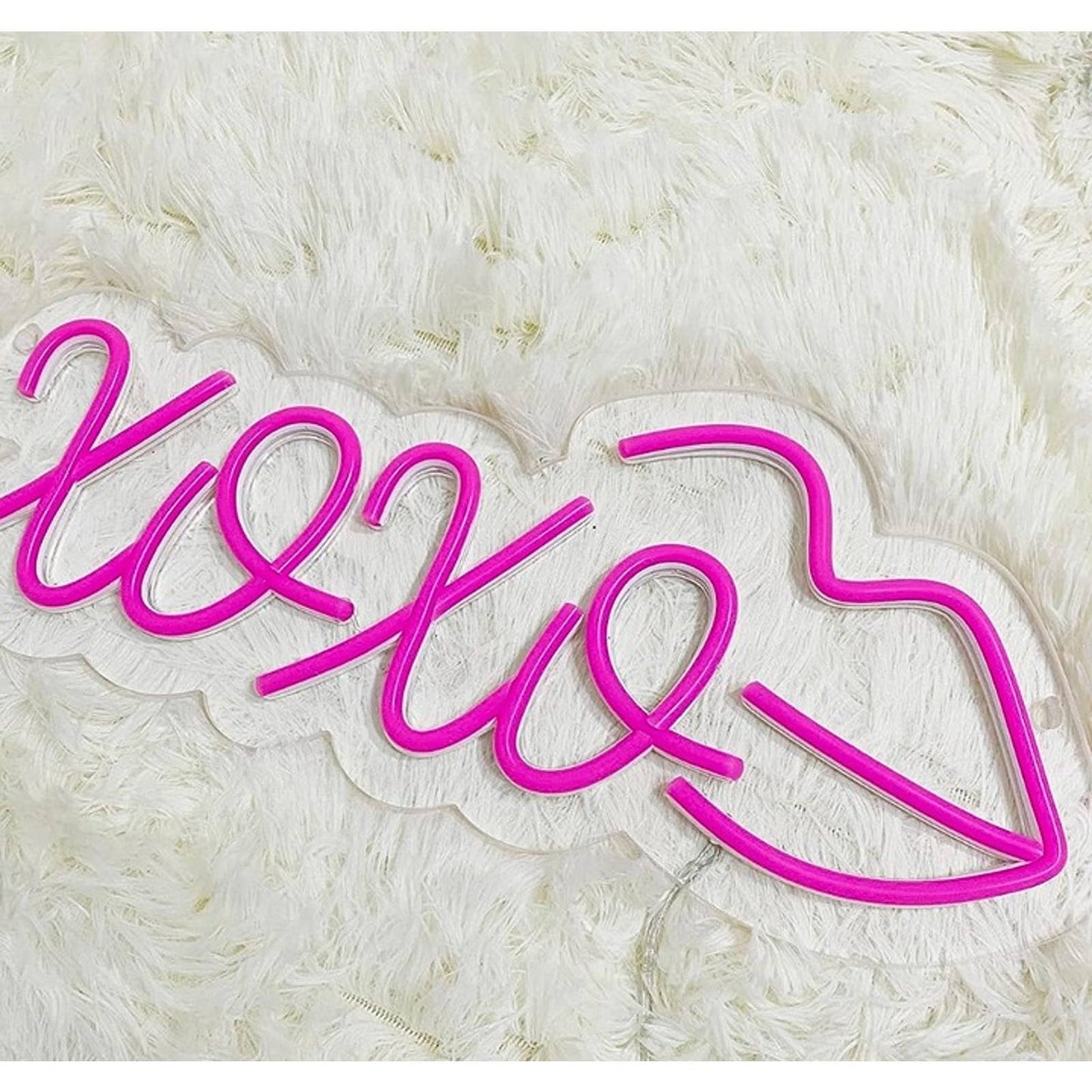 Lovely Bright Pink Lips XOXO LED Night Light Room Wall Decoration