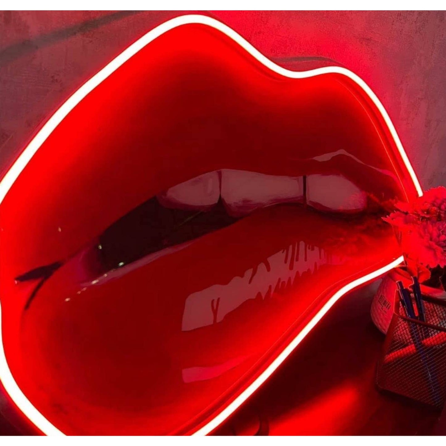 Large Bright Quality Red Realistic Biting Lips LED Night Light Room Wall Decorat