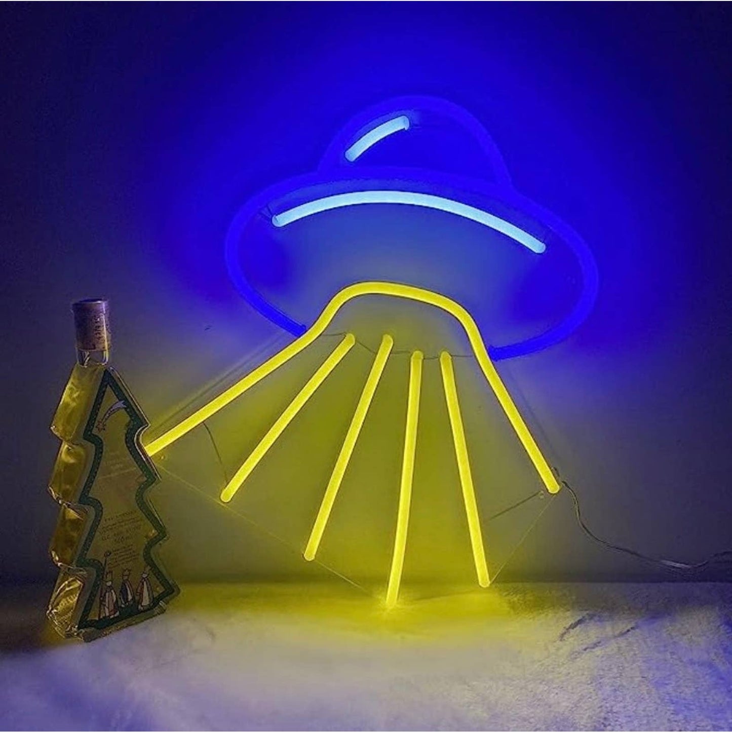 Fun Vivid Bright Blue / Yellow Alien UFO Spaceship LED Night Light Room Wall Dec