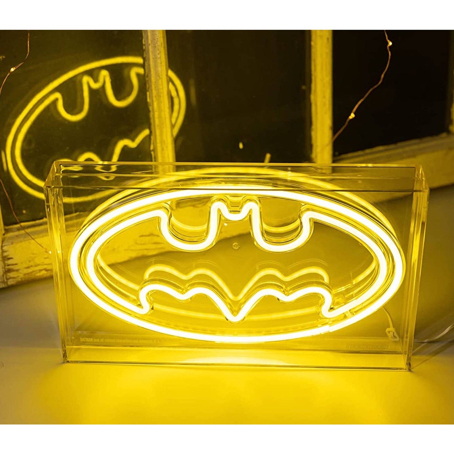 Fun Bright Yellow Batman DC Comics LED Night Light Super Hero Room Wall Decor