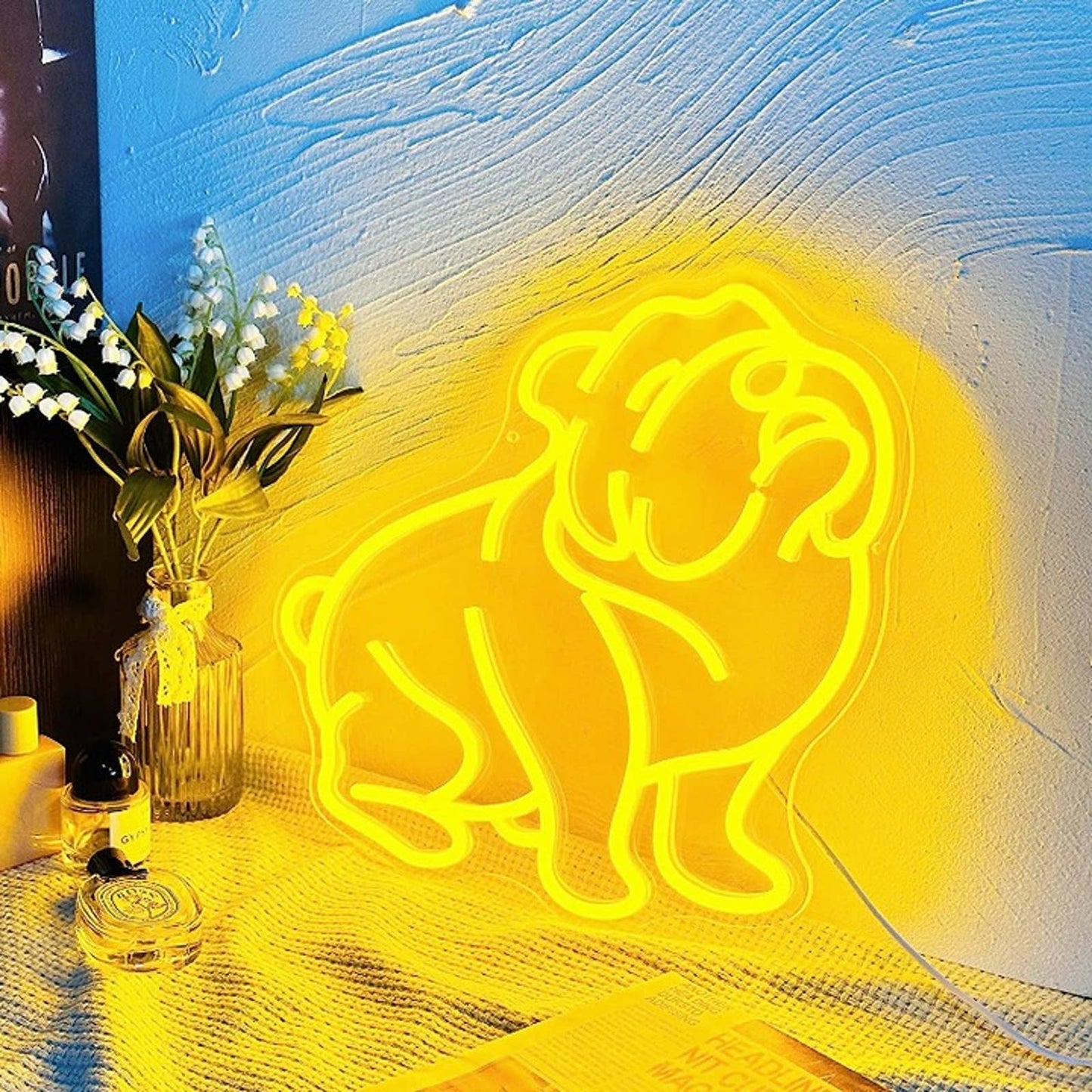 Adorable Vivid Bright English Bulldog LED Night Light Pet Puppy Decor
