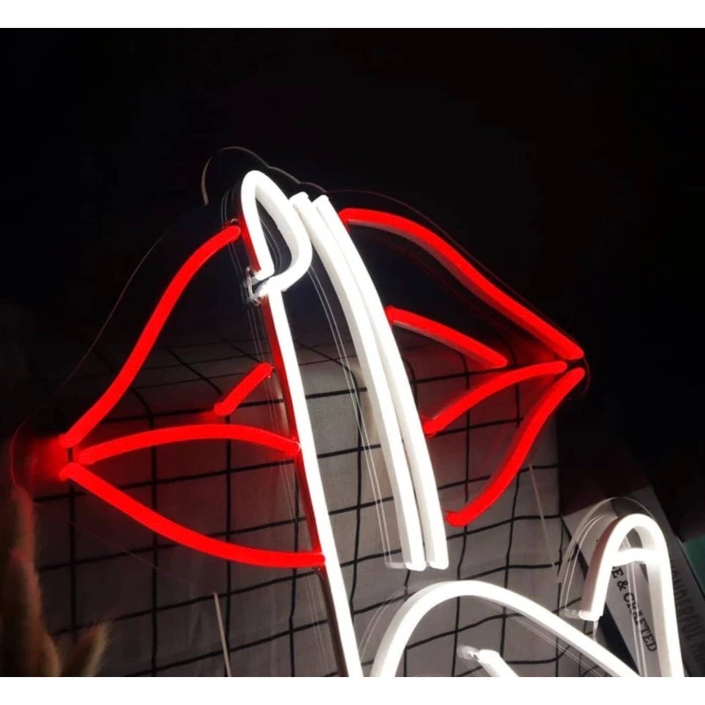 Lovely Bright Shushing Lips LED Night Light Room Wall Decoration