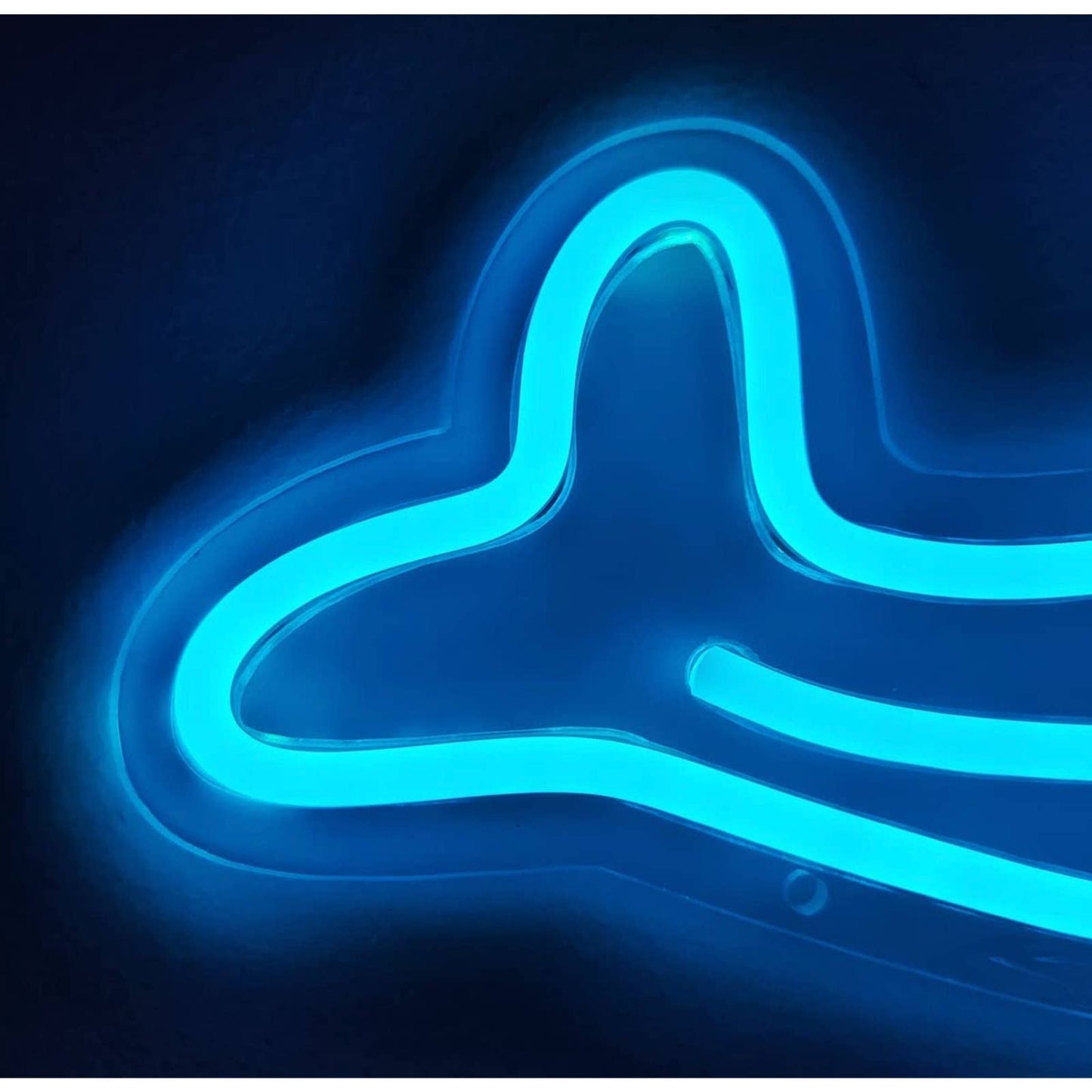 Lovely Blue Detailed Whale LED Night Light Ocean Aqua Art Decoration