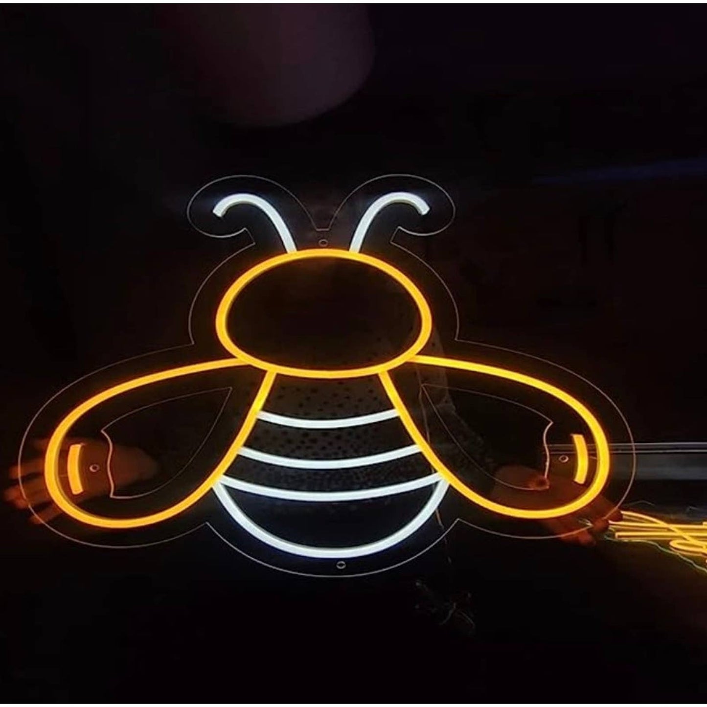 Lovely Bright Yellow / White Bumble Bee LED Night Light Room Wall Decoration