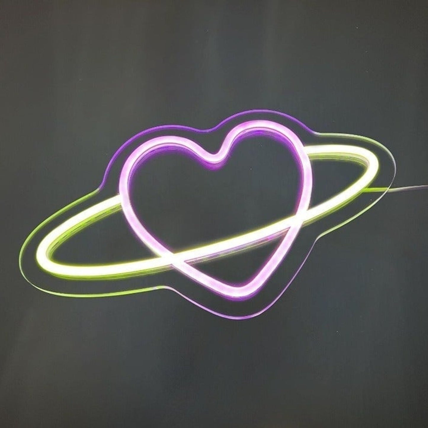 Lovely Vivid Bright Pink Heart Planet LED Night Light Room Wall Love Decor