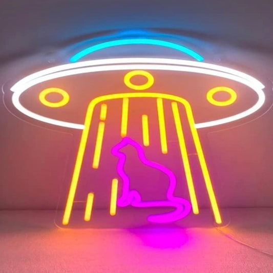 Fun Bright Kitty Cat Abducted by Alien UFO Spaceship LED Night Light Decor