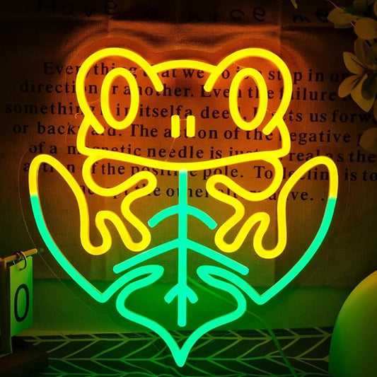 Lovely Bright Yellow / Green Leaf Tree Frog LED Night Light  Room Wall Decor