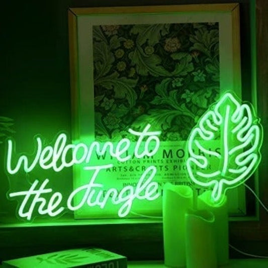 Lovely Bright Green “Welcome to the Jungle” + Leaf LED Night Light Room Wall Dec