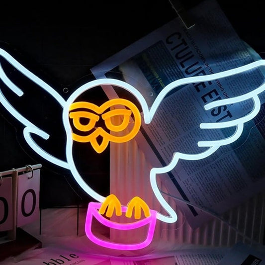 Lovely Bright White Flying Owl LED Night Light Harry Potter Room Wall Decoration