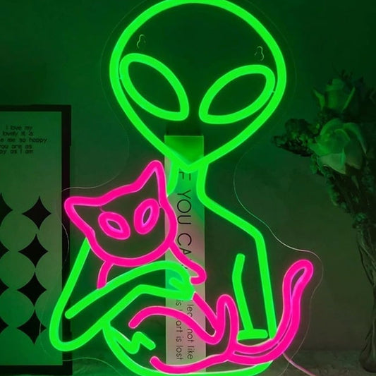 Fun Bright Green Alien Holding a Pink Kitty Cat LED Night Light Room Wall Decor