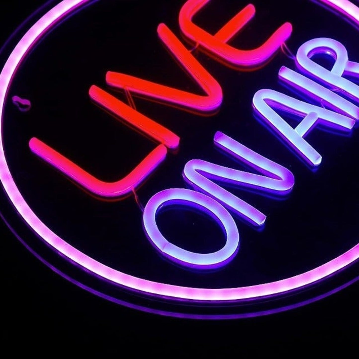 Vivid Bright Circle Live On Air LED Night Light Studio Radio Streaming Sign