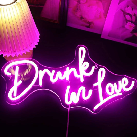 Lovely Vivid Bright Pink Drunk in Love LED Night Light Room Wall Decoration