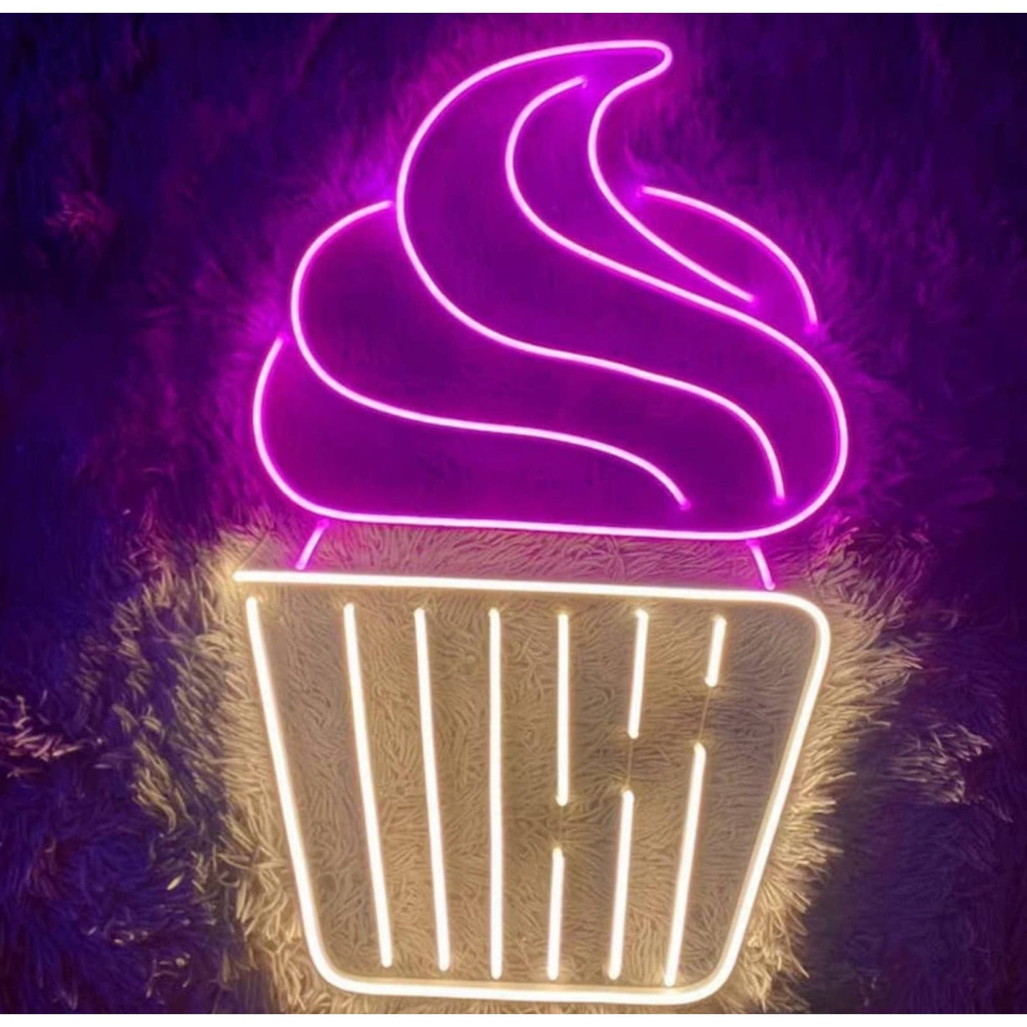 Lovely Tasty Bright Pink Icing Cupcake LED Night Light Room Wall Decoration