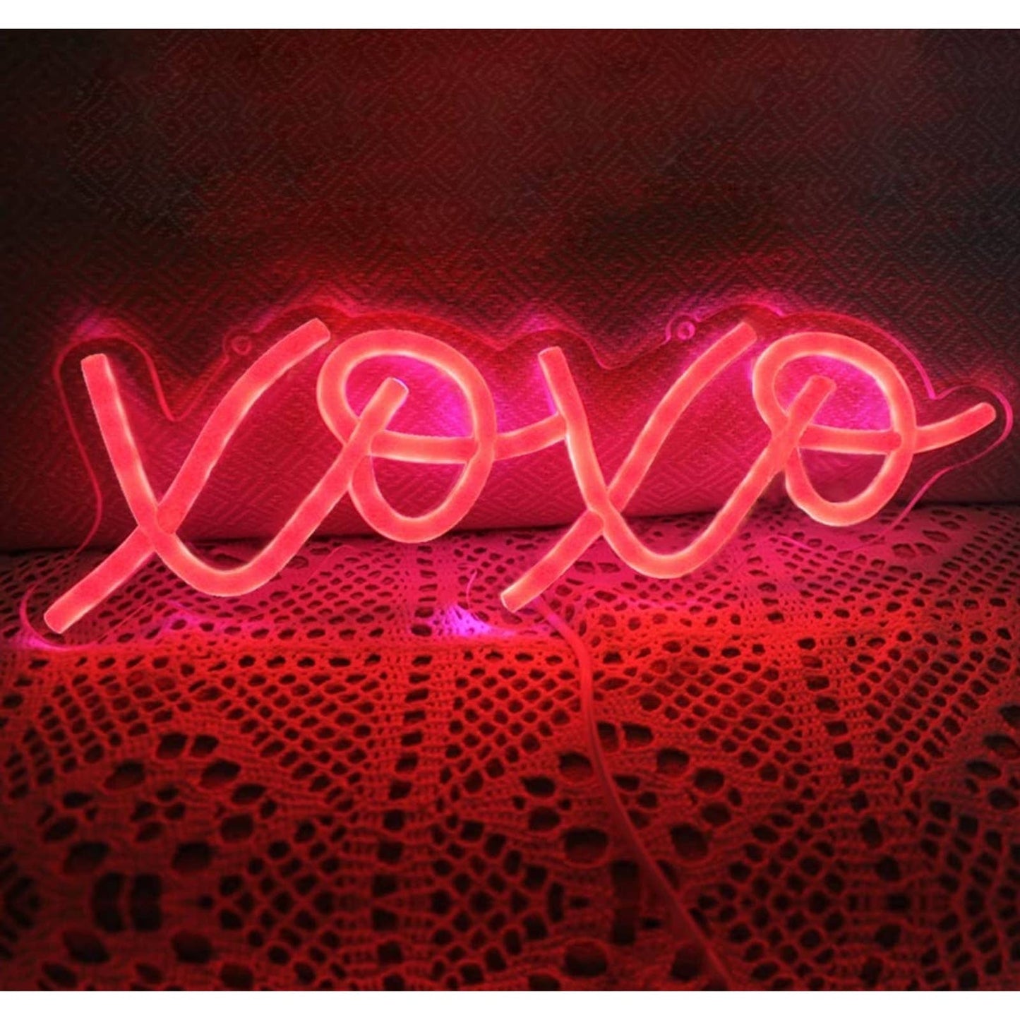 Lovely Warm Red XOXO LED Night Light Love Hugs Kiss Wall Decor