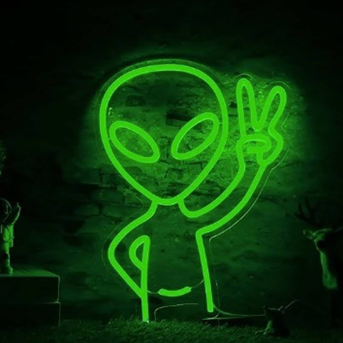 Fun Bright Green Peaceful Alien Kid LED Night Light Room Wall Decoration