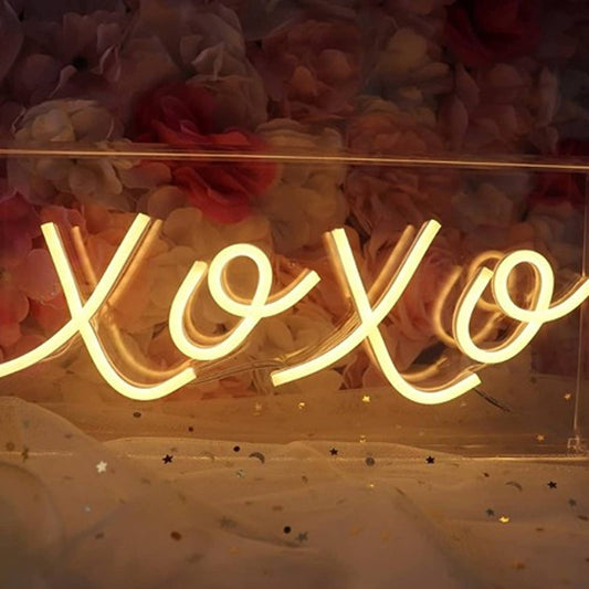 Vivid Bright Warm Fancy XOXO Love LED Night Light Room Wall Decor