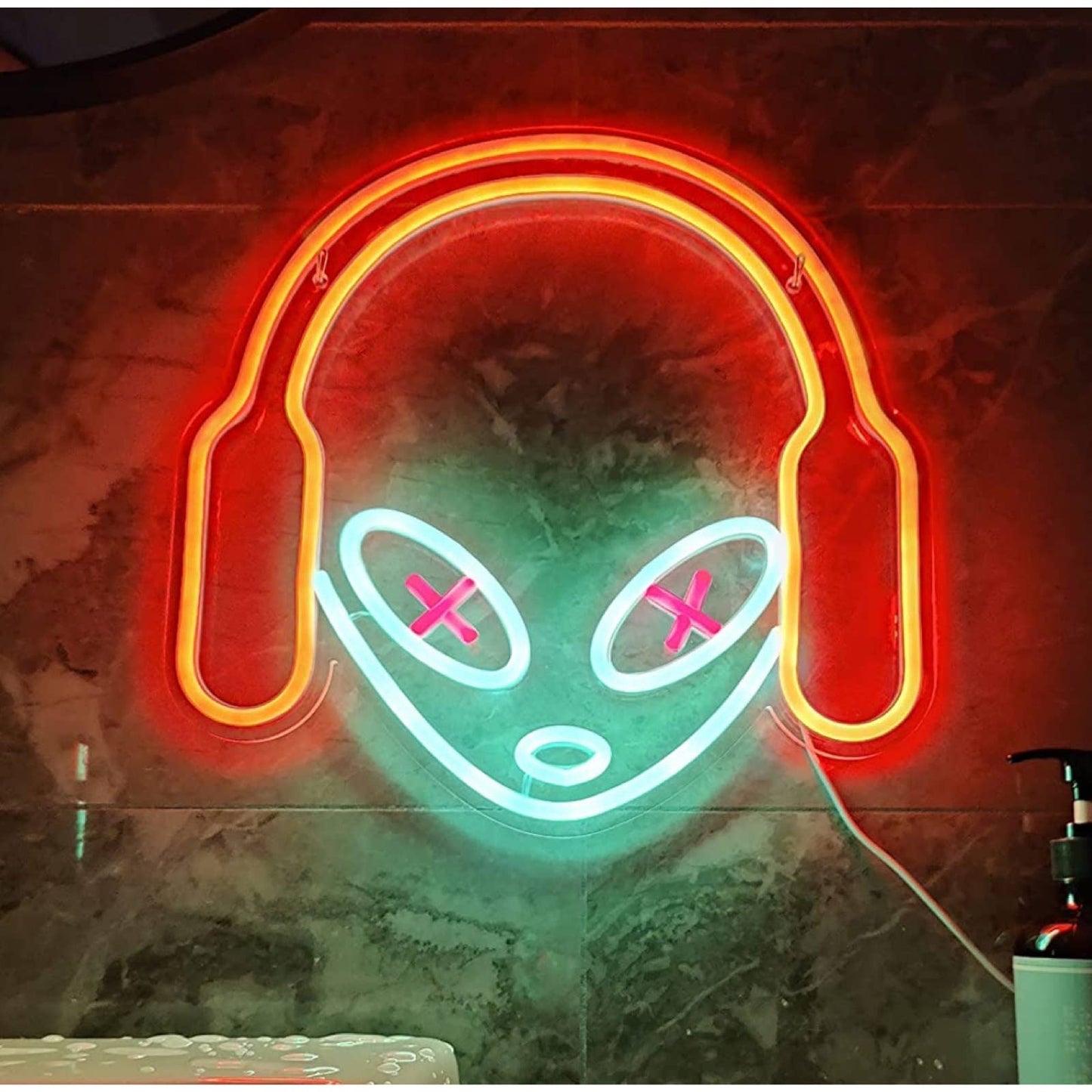 Cool Bright Green Alien Wearing Headphones LED Night Light Game Room Wall Decor