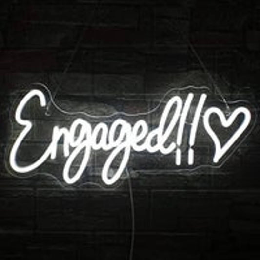 Lovely Bright White Engaged! Heart LED Night Light Room Wall Decoration