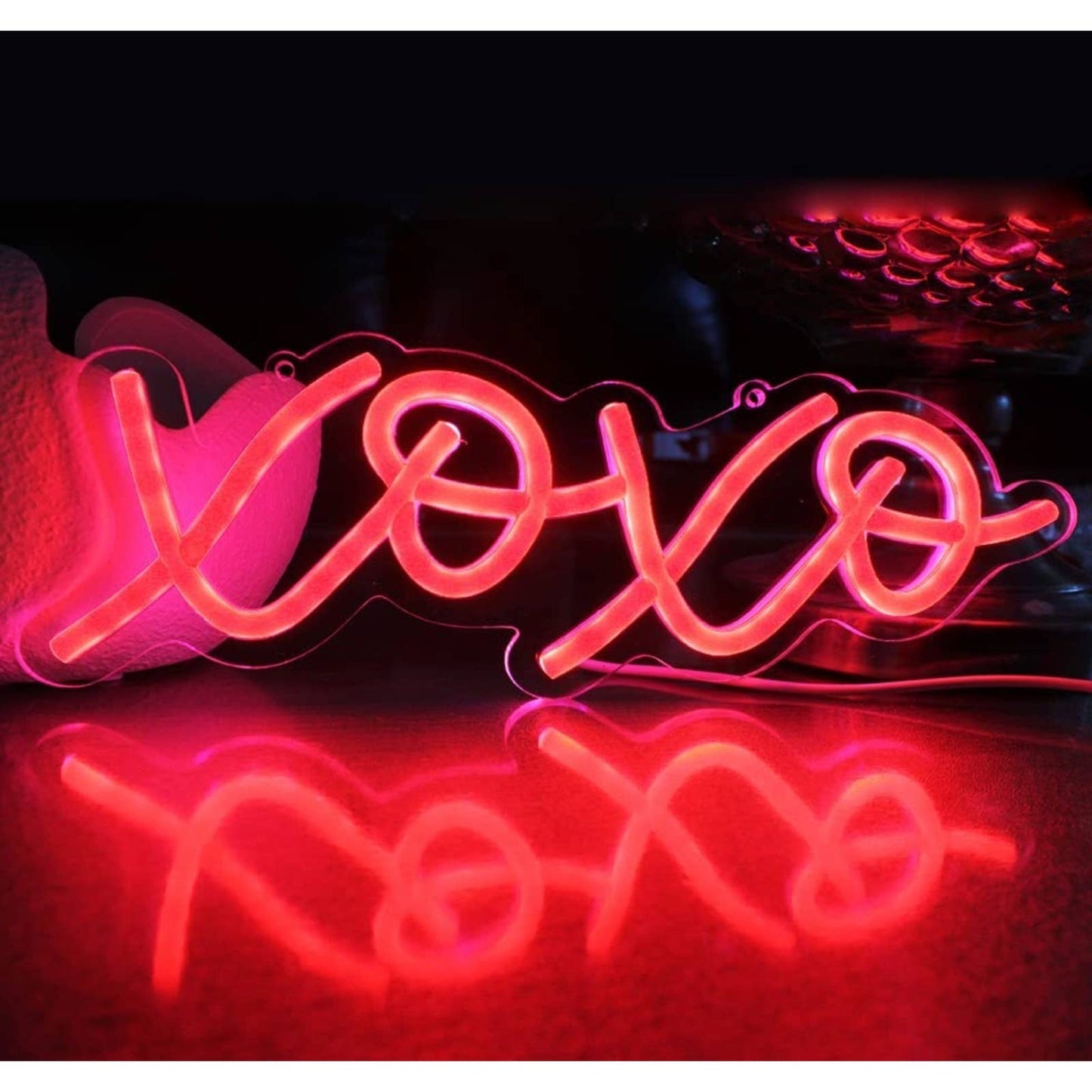 Lovely Warm Red XOXO LED Night Light Love Hugs Kiss Wall Decor