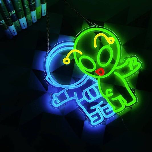 Cute Vivid Bright Baby Alien & Astronaut Friends LED Night Light Room Wall Decor