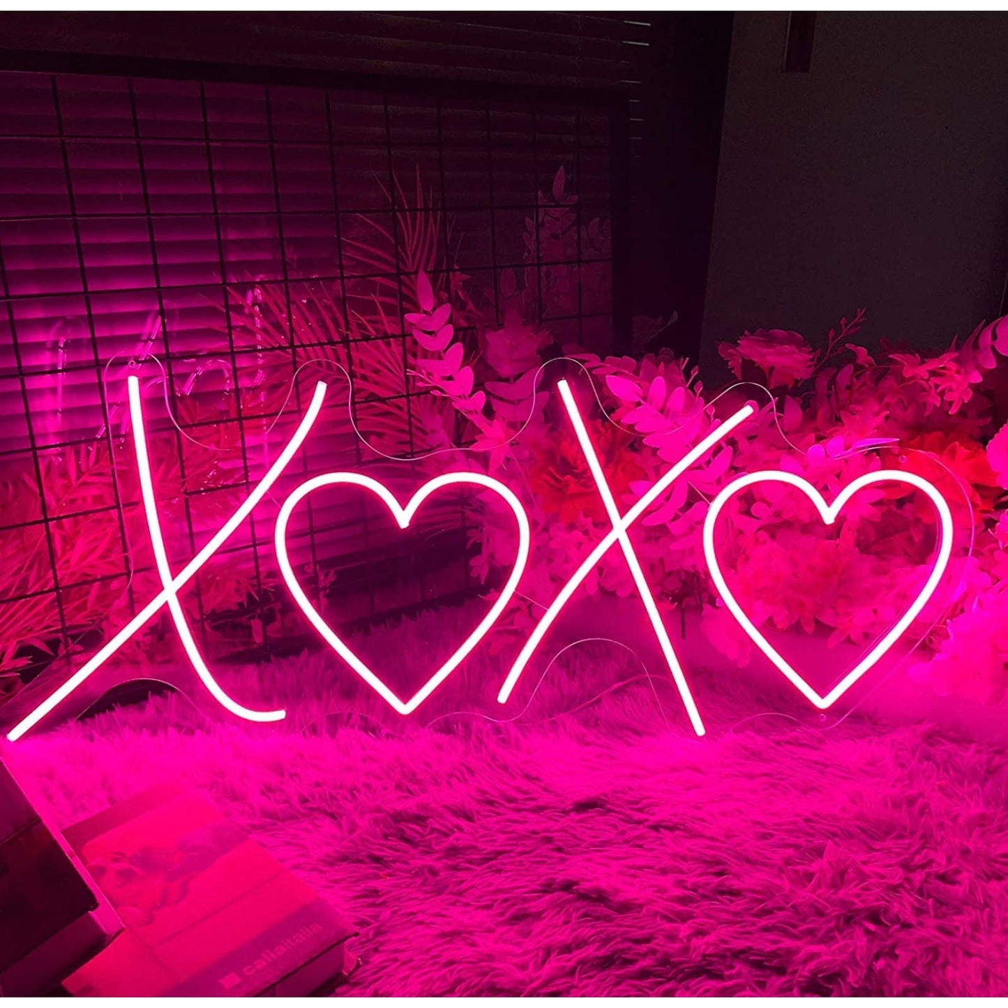 Adorable Large Bright XOXO Heart Love LED Night Light Room Wall Decoration