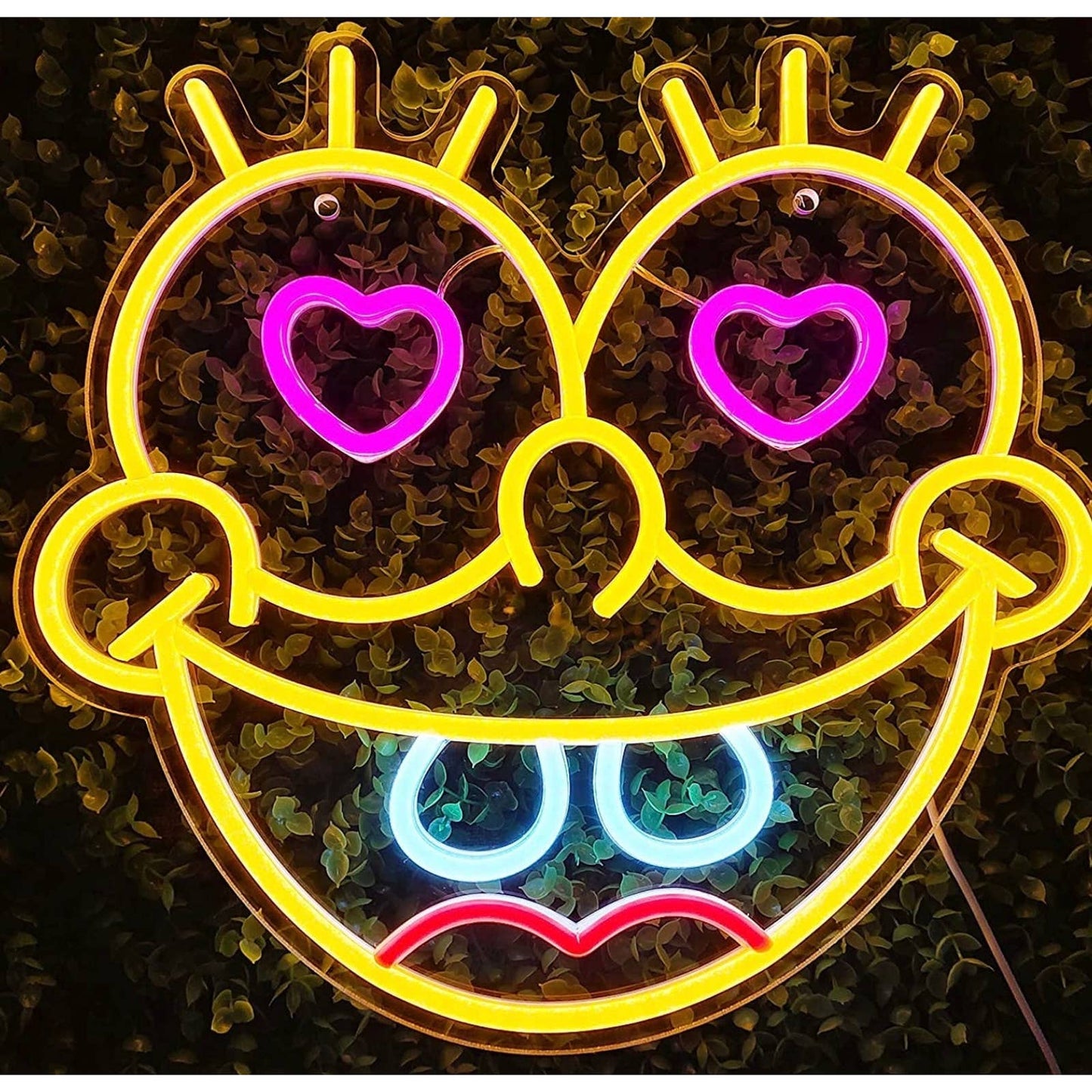 Fun Bright Love Heart Eyed SpongeBob SquarePants LED Night Light Room Decor